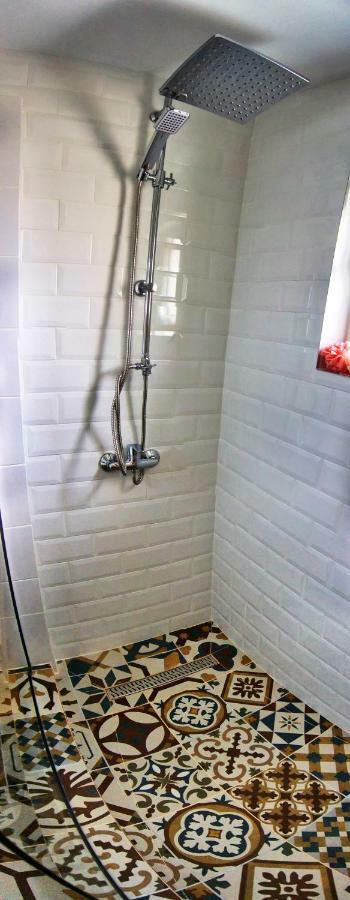 Lunii 6 Apartment คลูจ-นาโปกา ภายนอก รูปภาพ